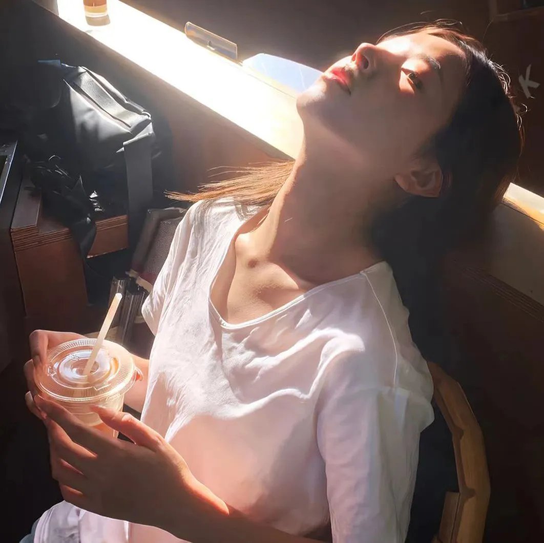 白雪公主之魔镜魔镜