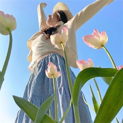 海底娇娃蓝华：处女任务